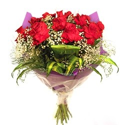 Buquê de Rosas Premium e Gyps